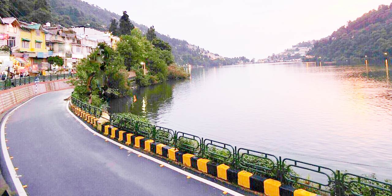 Mall Road, Nainital