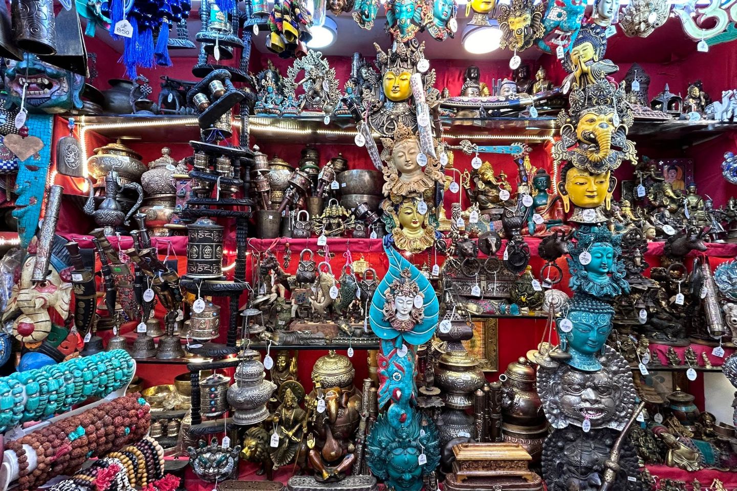 Tibetan Market, Nainital Top Places to Visit in 2 Days