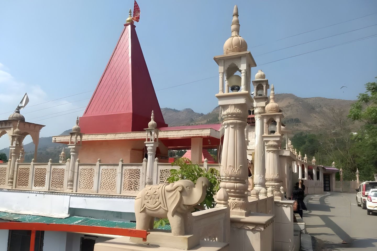 Hanuman Garhi Nainital